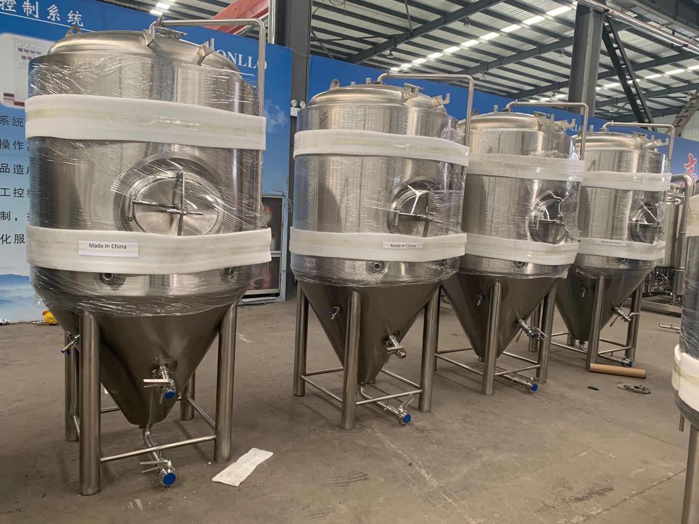 啤酒設(shè)備發(fā)酵罐 啤酒設(shè)備發(fā)酵罐